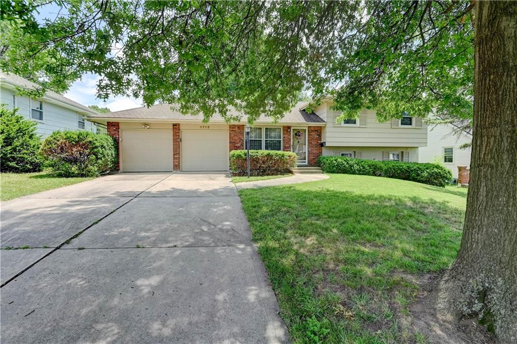 Kansas City, Missouri 64119, United States, 3 Bedrooms Bedrooms, ,2 BathroomsBathrooms,Residential,Active,176068