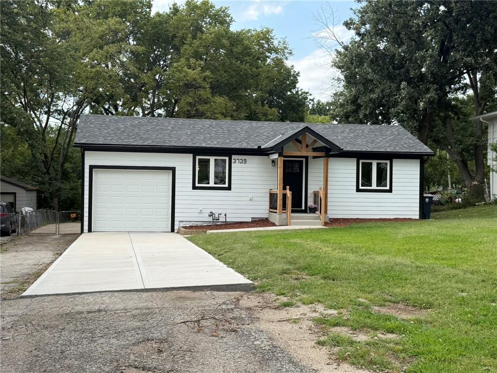 3739 Meadow Lane
