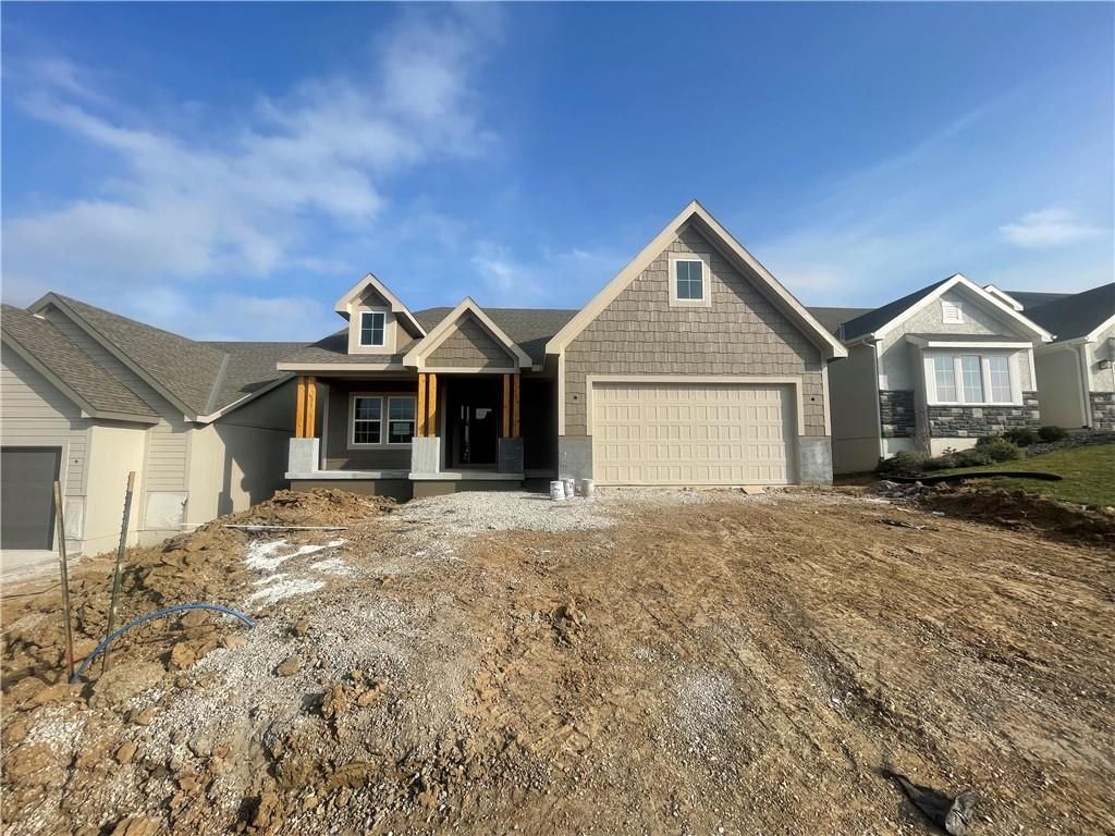 Photo of 2157 Black Walnut Drive, Liberty, MO 66085 (MLS # 2579079)