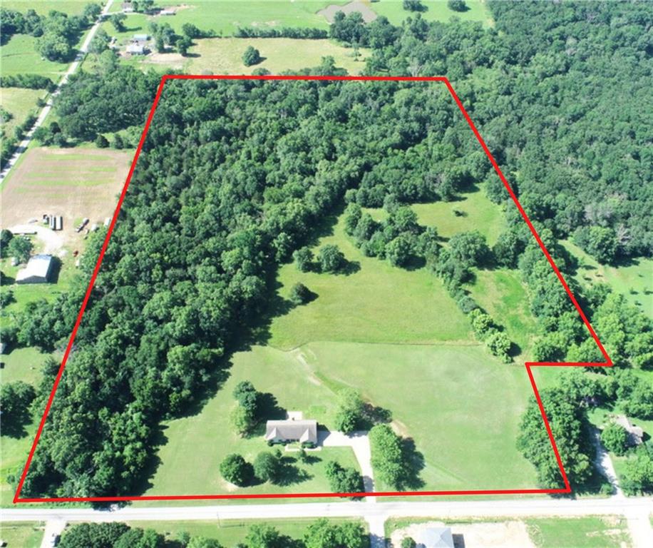 114 W Carman Road