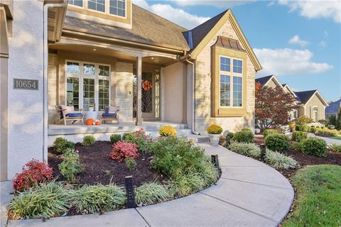10654 W 168 Court Overland Park KS 66221