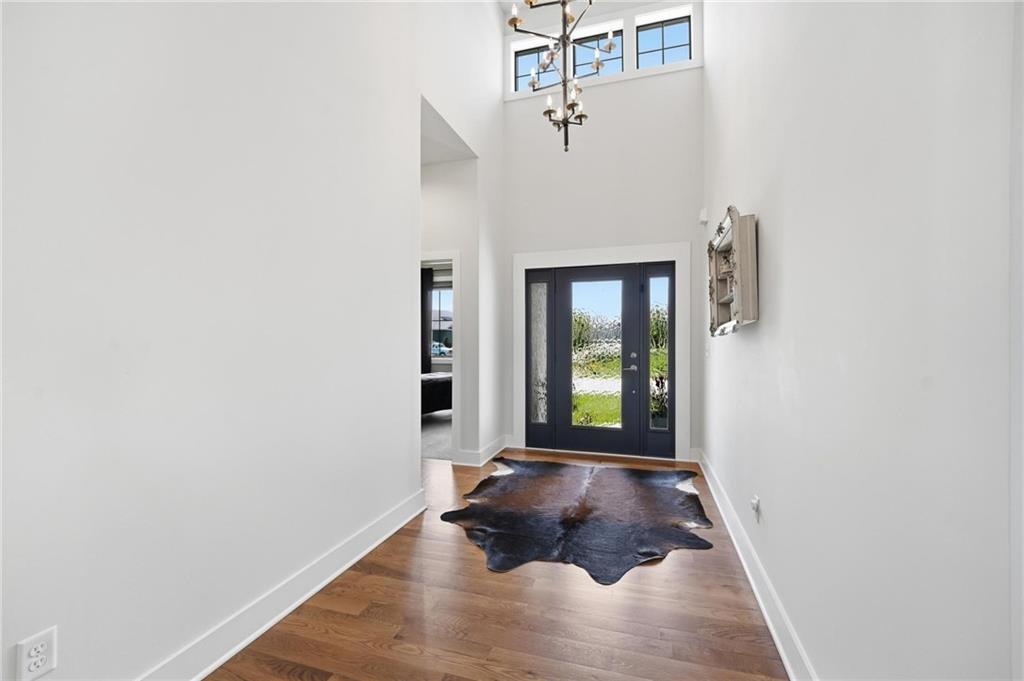 4261 Lakeshore Drive