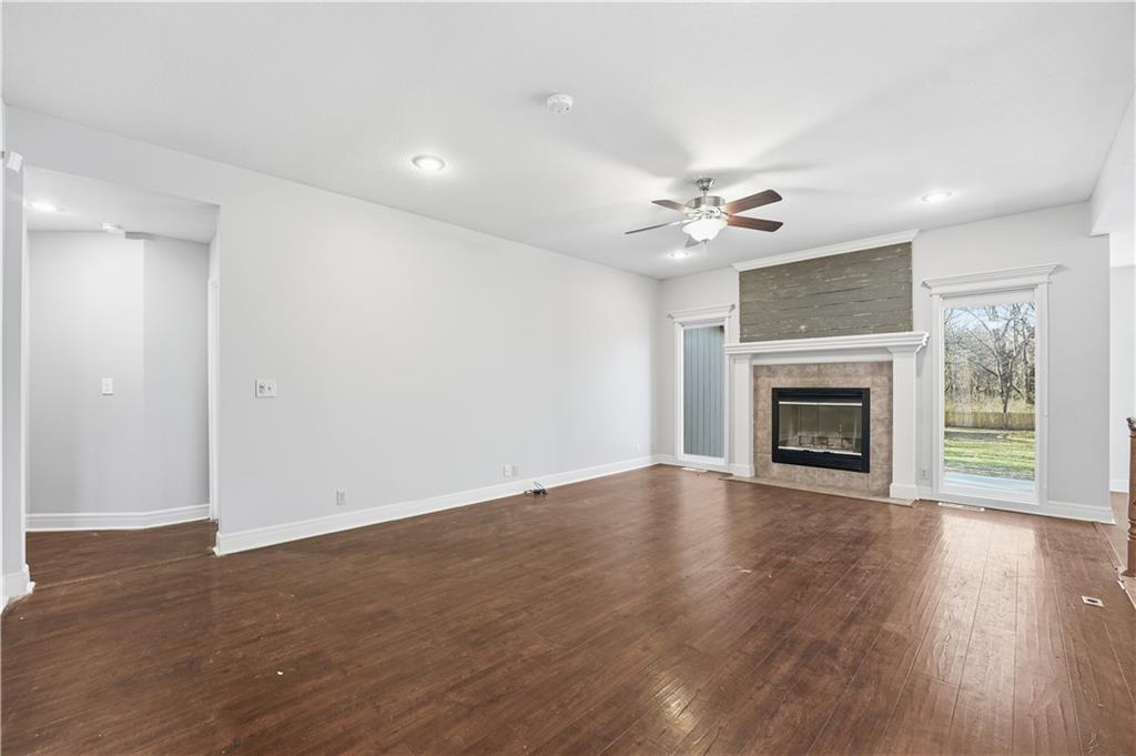 1614 NW Nicholas Drive