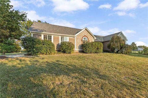26949 Moonlight Road Paola KS 66071