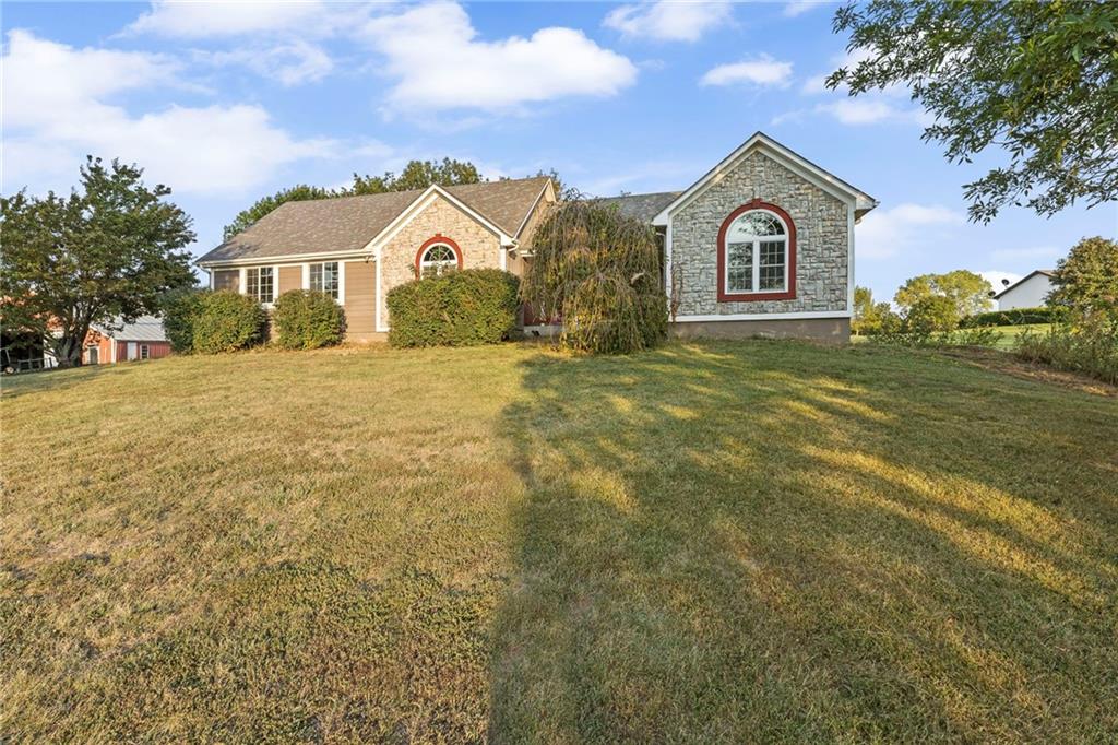 26949 Moonlight Road