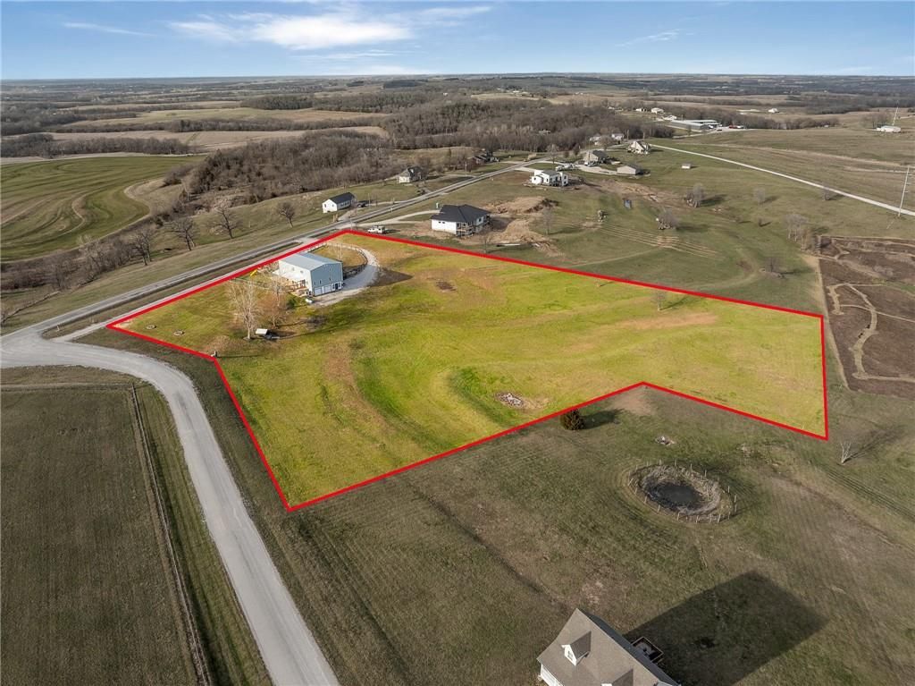Photo of 9414 Greenton Road, Odessa, MO 64076 (MLS # 2608255)