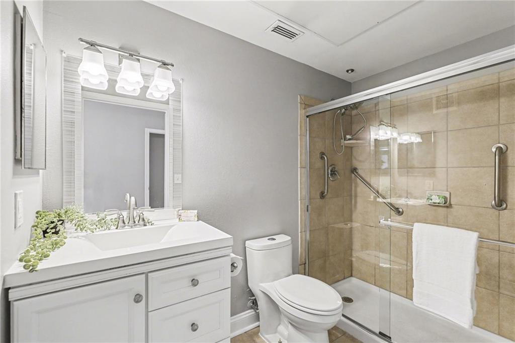 11606 Tomahawk Creek Parkway F