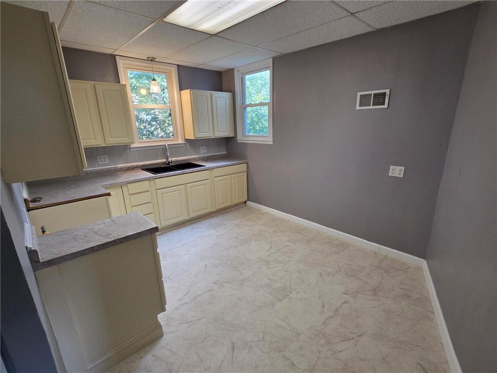 St Joseph, Missouri 64503, United States, 3 Bedrooms Bedrooms, ,1 BathroomBathrooms,Residential,Active,227622