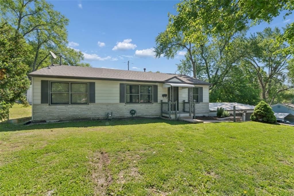Photo of 1619 N 44th Street, Kansas City, KS 66102 (MLS # 2616709)