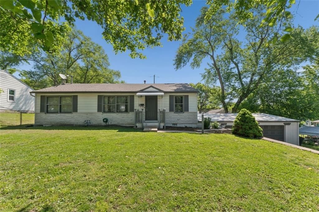 Photo of 1619 N 44th Street, Kansas City, KS 66102 (MLS # 2616709)