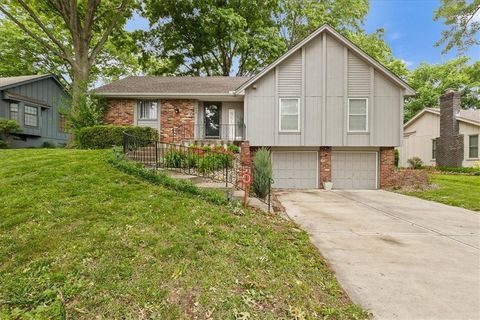 11908 Charlotte Street Kansas City MO 64146