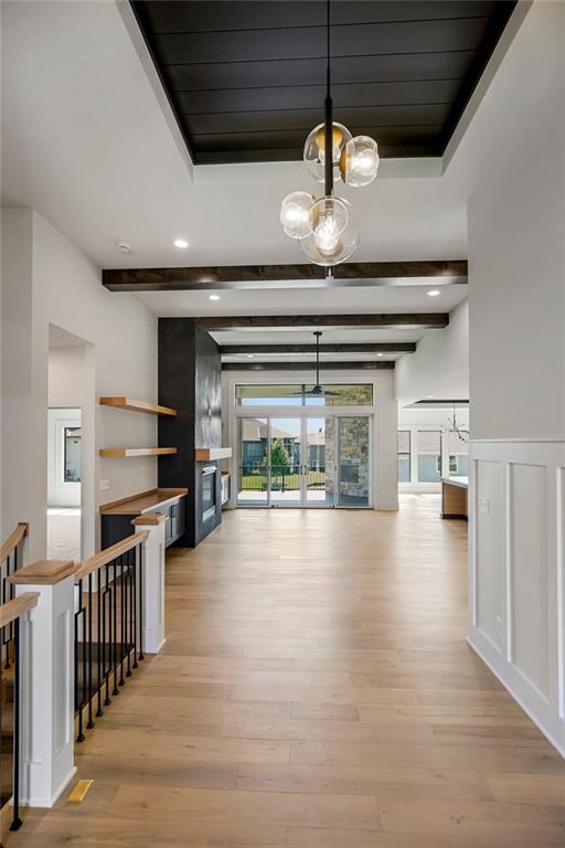 2504 W 177th Street