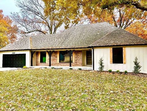 7401 W 101st Street Overland Park KS 66212