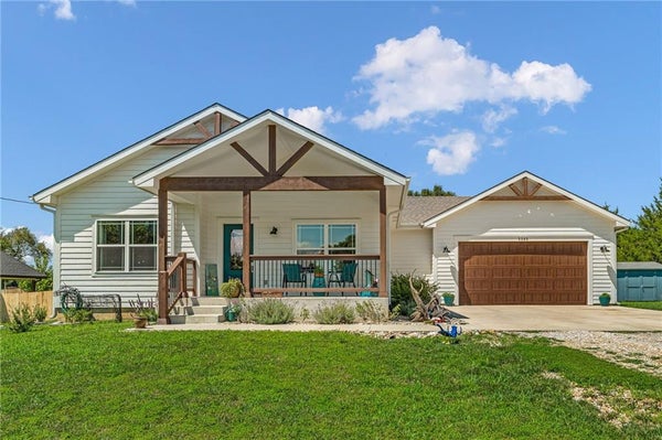 5365 CHOCTAW LN, MC LOUTH, KS 66054 - Image 122ba3a6caaa05f1f4b3e9d6b54d3057/2277487008