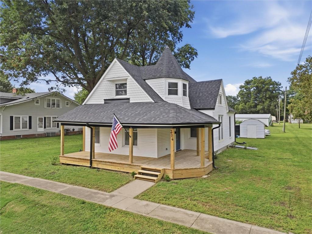 304 South Elm Street
