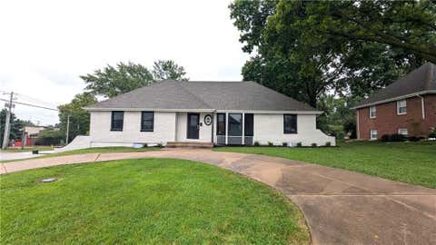 Photo of 9909 E 76th Terrace, Raytown, MO 64138 (MLS # 2633431)