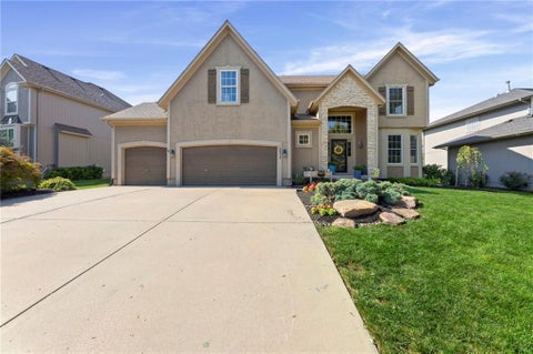Photo of 10952 S Barth Road, Olathe, KS 66061 (MLS # 2643238)