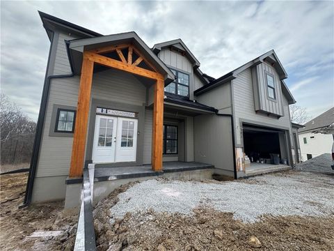 13301 Silverleaf Court, Parkville, MO 64152 - #: 2510125