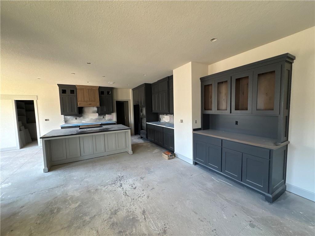 13301 Silverleaf Court