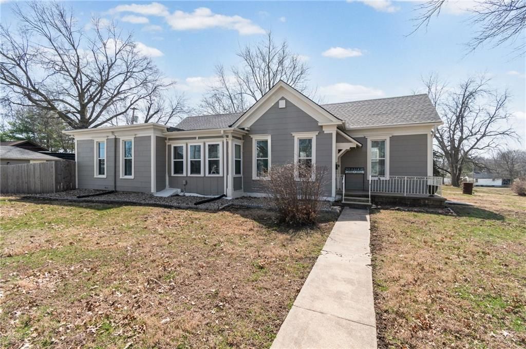 Photo of 303 S Elm Street, Plattsburg, MO 64477 (MLS # 2608677)