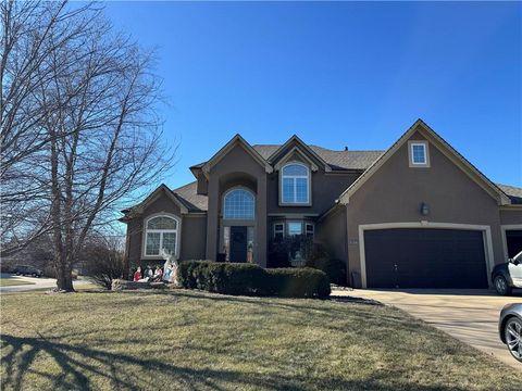 701 SW Admiral Byrd Drive Lee's Summit MO 64082