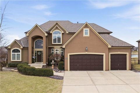 701 SW Admiral Byrd Drive Lee's Summit MO 64082