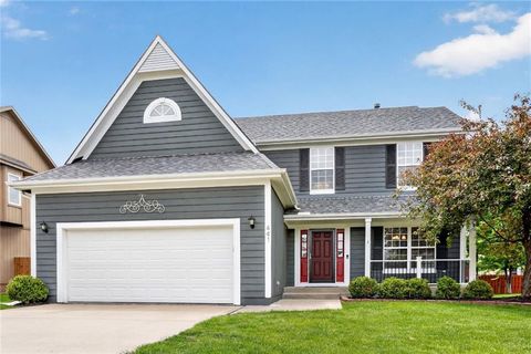 Photo of 441 W Westhoff Place, Gardner, KS 66030 (MLS # 2618740)