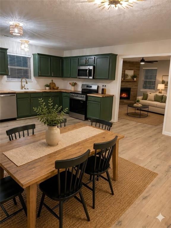 313 NE Coldwater Creek Road