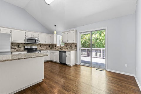 Tiny photo for 1117 Meadowlark Lane, Liberty, MO 64068 (MLS # 2641165)