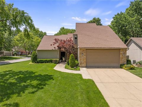 8940 Twilight Lane, Lenexa, KS 66219 - #: 2542526