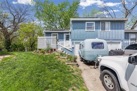 8462 Lane Drive, Raytown, MO 64138 - MLS#: 2613870