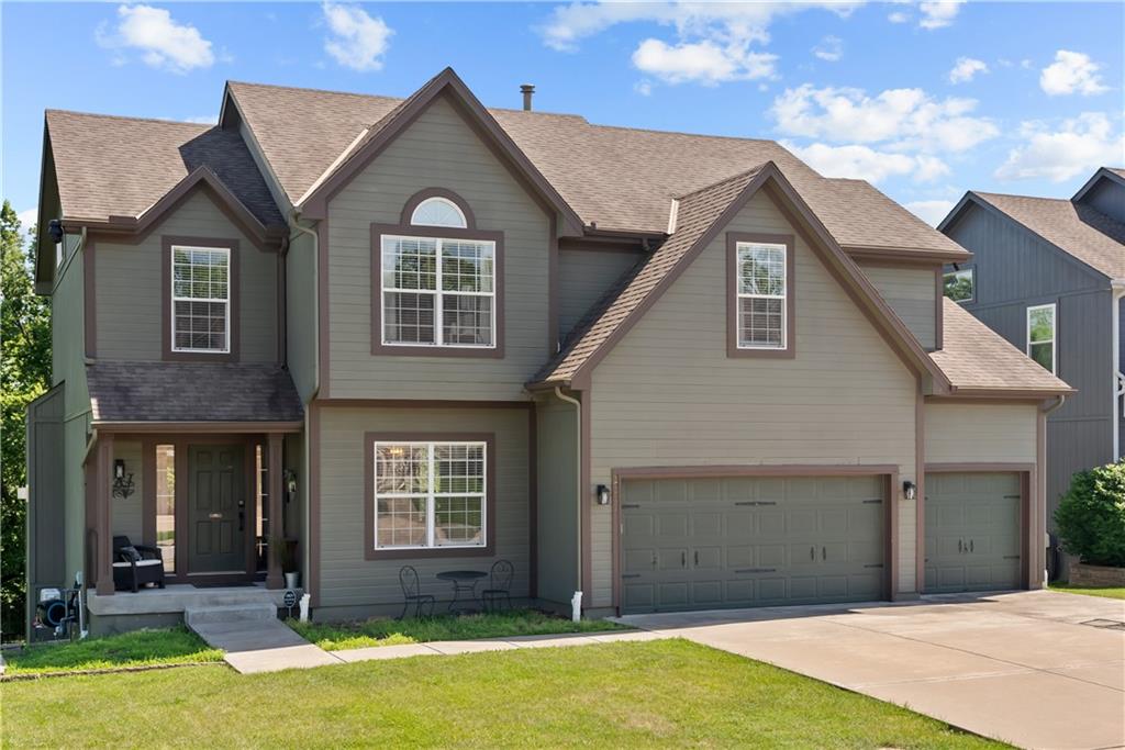 2217 SW Deer Run Court