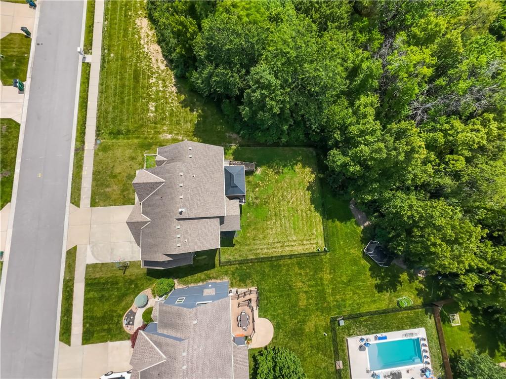 2217 SW Deer Run Court