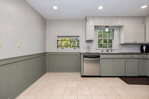 Tiny photo for 622 Walnut Street, Liberty, MO 64068 (MLS # 2648685)
