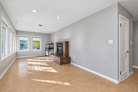 Tiny photo for 622 Walnut Street, Liberty, MO 64068 (MLS # 2648685)