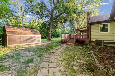 Tiny photo for 403 Kingsley Avenue, Liberty, MO 64068 (MLS # 2630210)