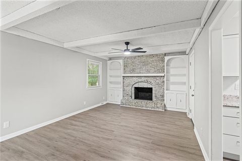 Tiny photo for 403 Kingsley Avenue, Liberty, MO 64068 (MLS # 2630210)