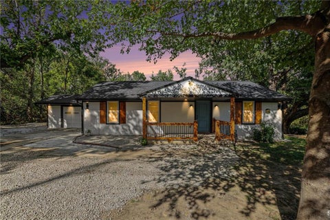 Photo of 5540 Lafayette Avenue, Kansas City, KS 66104 (MLS # 2646485)