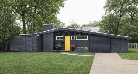 2115 W 71st Terrace Prairie Village KS 66208