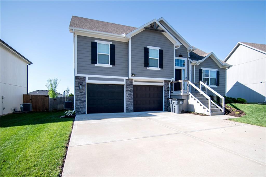 3919 Valley Forge Drive