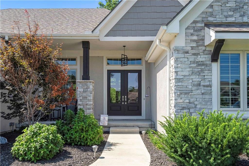 7 Dakota Circle