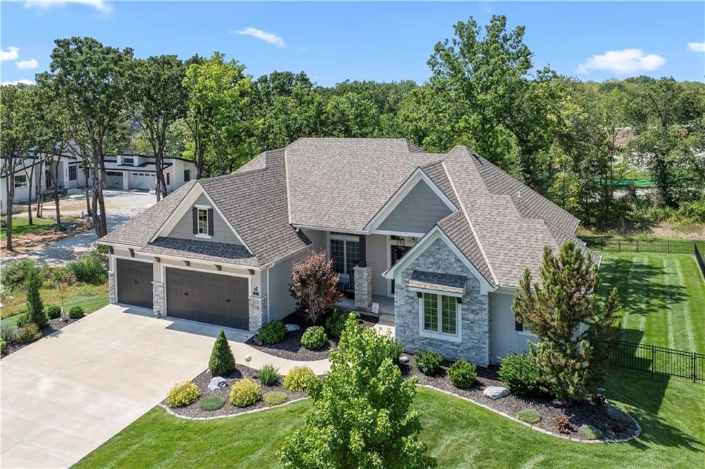 7 Dakota Circle