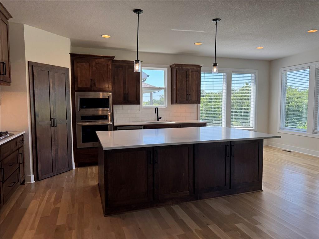 22415 87th Terrace