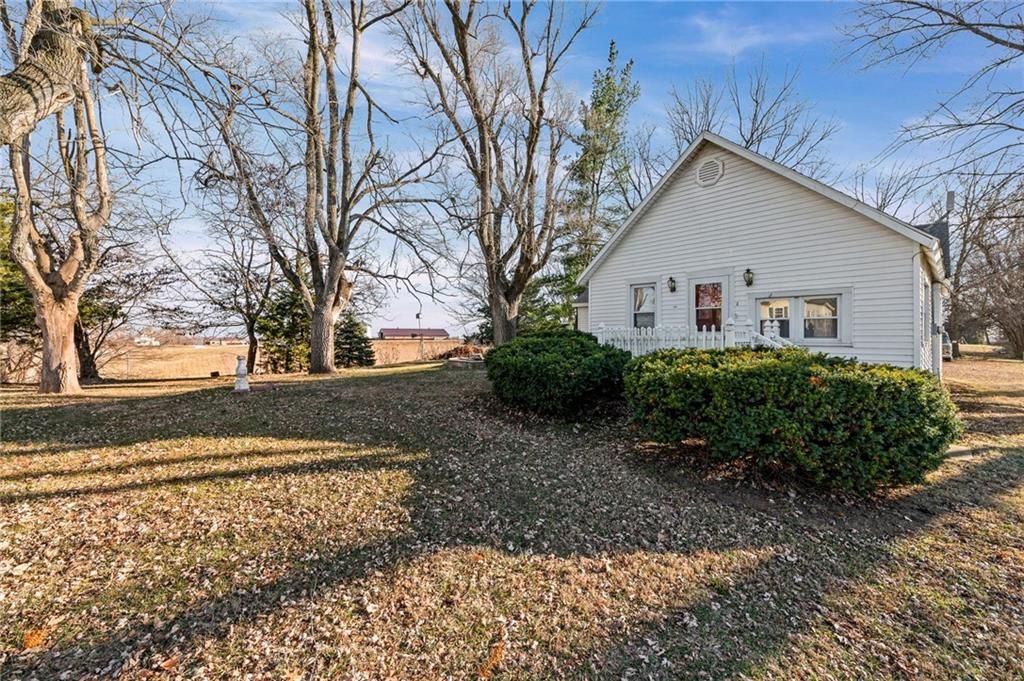 Photo of 103 Church Street, De Kalb, MO 64440 (MLS # 2592441)