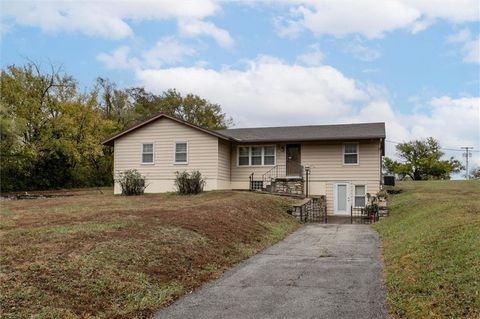 12009 Merritt Road, Grandview, MO 64030 - #: 2582635