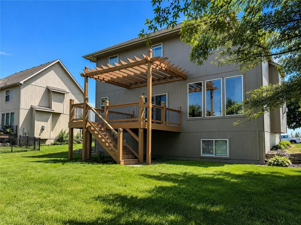 505 SW Webster Drive