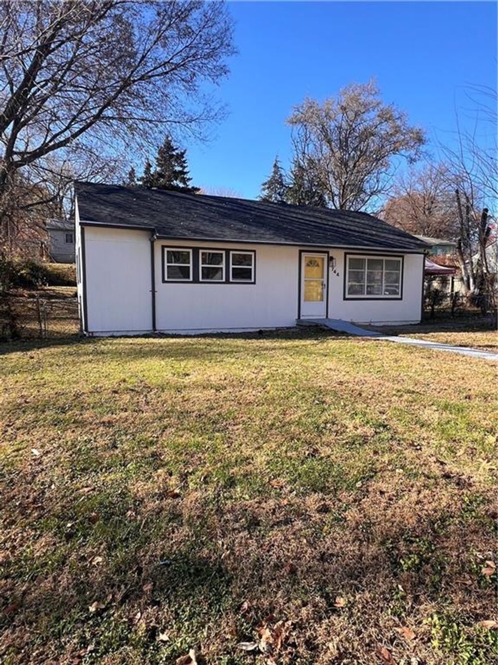 Photo of 744 N 82nd Street, Kansas City, KS 66112 (MLS # 2592594)