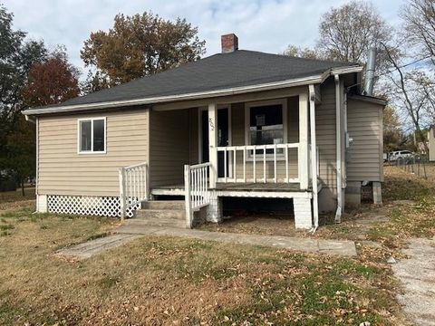 802 Reyburn Street Richmond MO 64085
