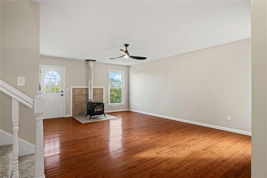 820 E 1000 Road