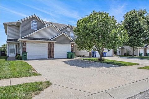 902 SW Peach Tree Lane, Blue Springs, MO 64064 - MLS#: 2558857